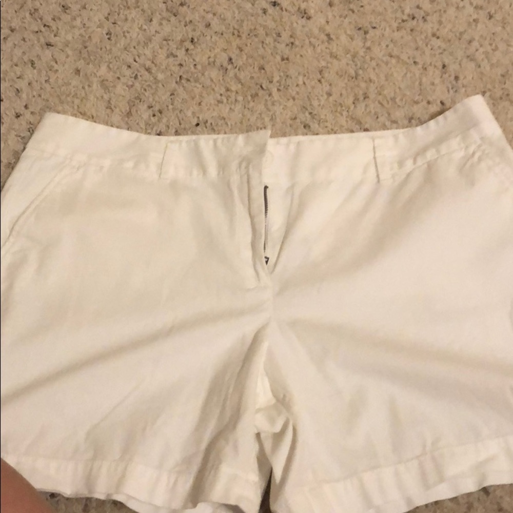 EUC Ann Taylor Loft white shorts